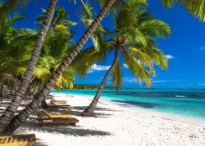 Punta CanaLongue distance