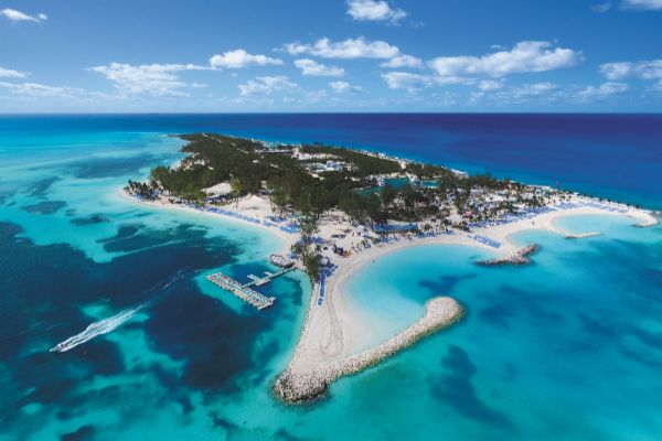 🌴 Les Îles Privées des Compagnies de Croisière