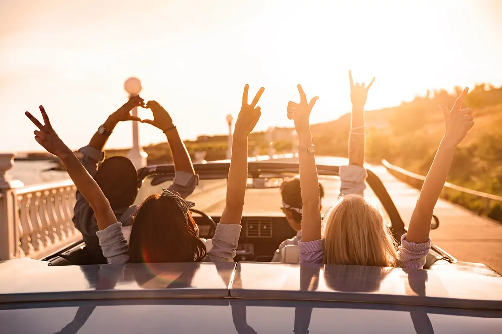 Partez en autotours avec vos amis ou en famille !